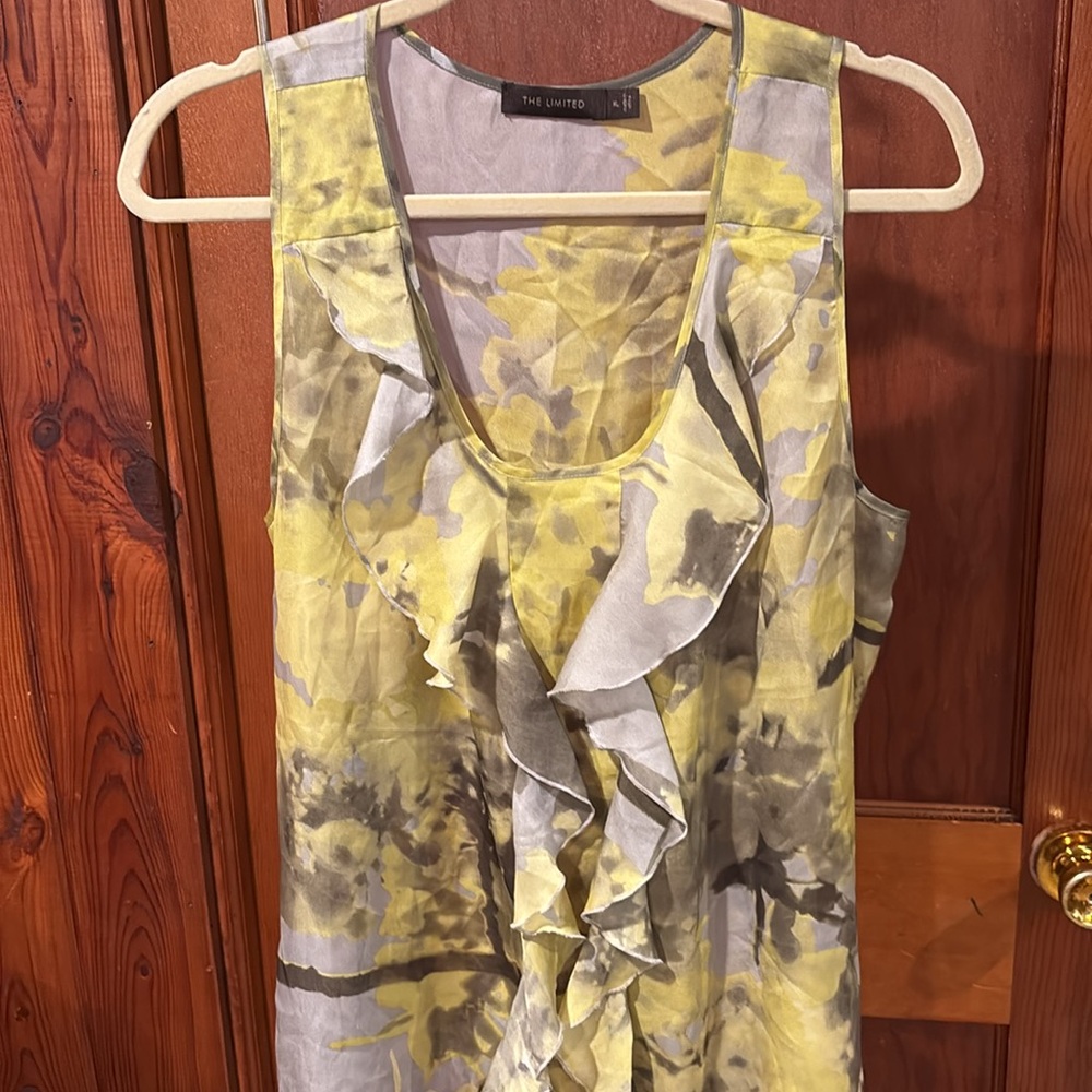 The Limited Women’s Yellow Green Floral Ruffle Front Sleeveless Blouse Sz XL
